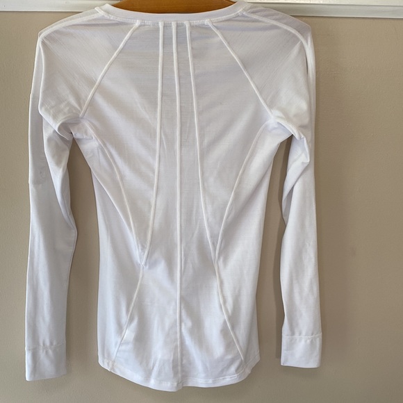 NEW Athleta white top with front zipper - Picture 3 of 8